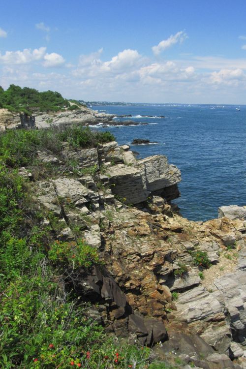 maine lighthouse ocean