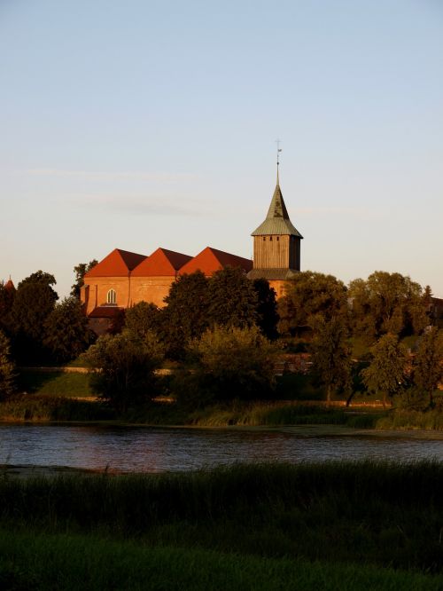 malbork castle monument