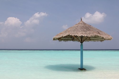 maldives  island  parasol