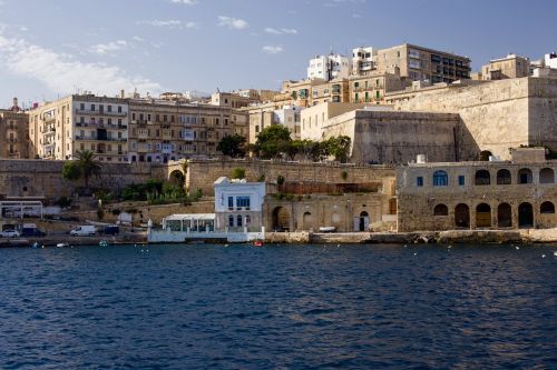 malta travel city