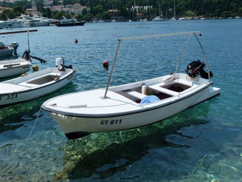 malta boat ocean