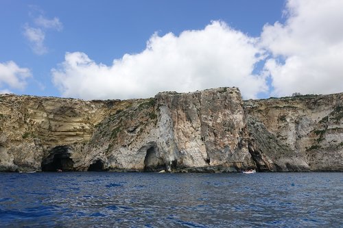 malta  the blue grotto  sea