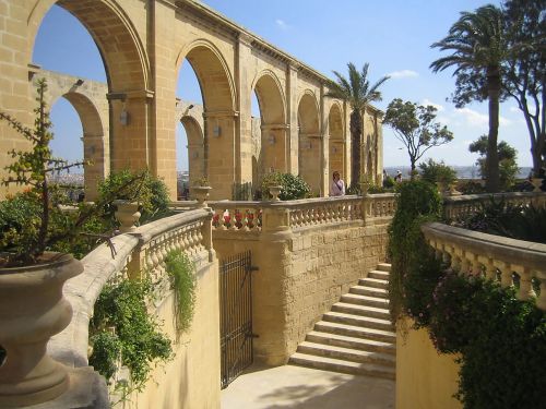 malta architecture tourism