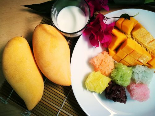 mango fruit sticky rice