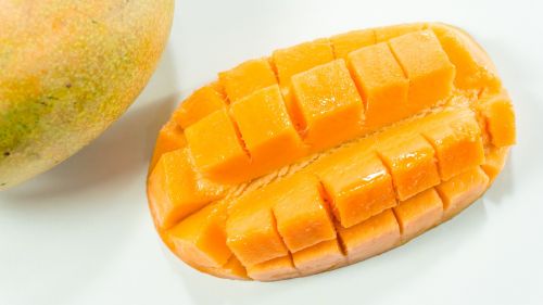 mango slice white