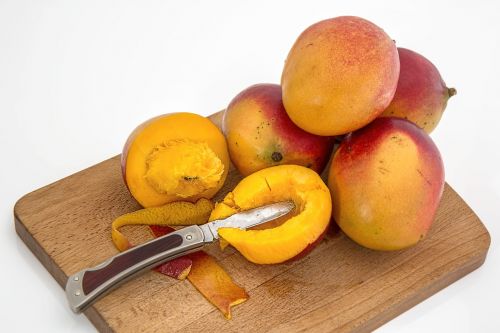 mango tropical fruit juicy