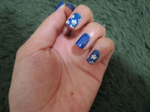 manicure nail art hand