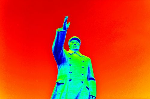 Mao Statue