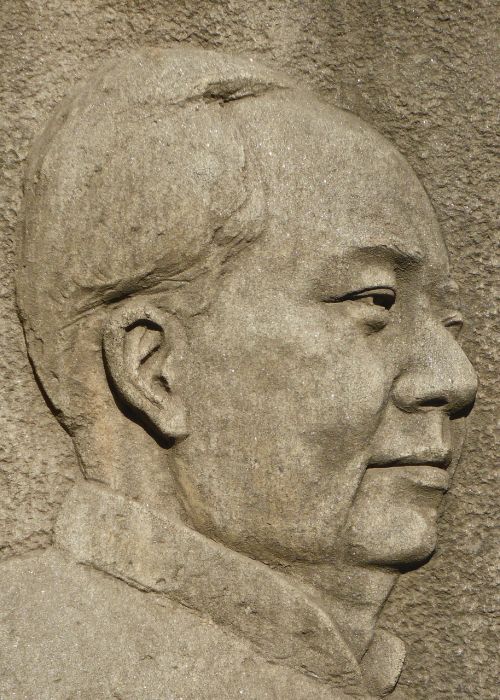 mao zedong china sculpture