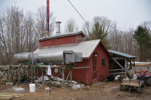 maple sugar shed canada