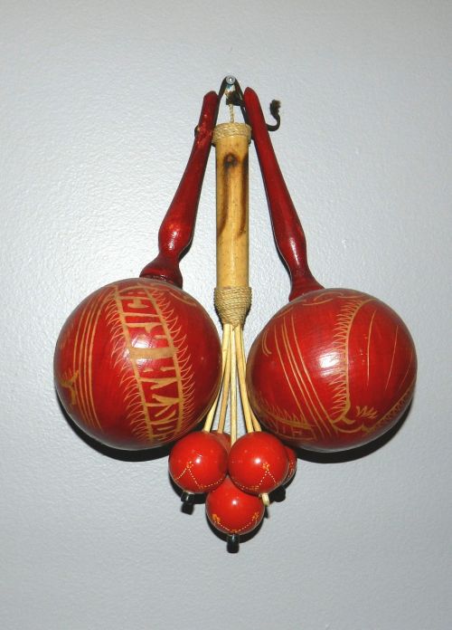 maracas instrument music