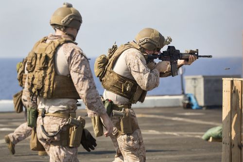 marines 24th marine expeditionary unit deck shoot