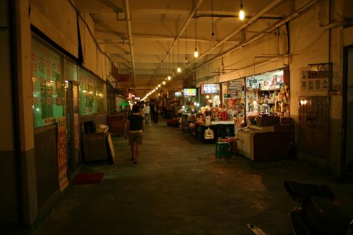 market korea seoul
