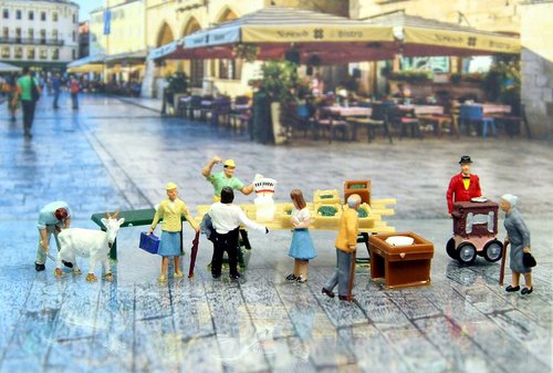 market day  historic center  miniature figures