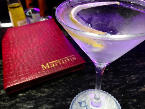 martini cocktail drink
