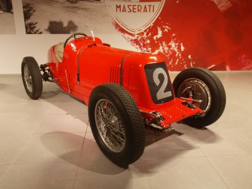 maserati 1933 car