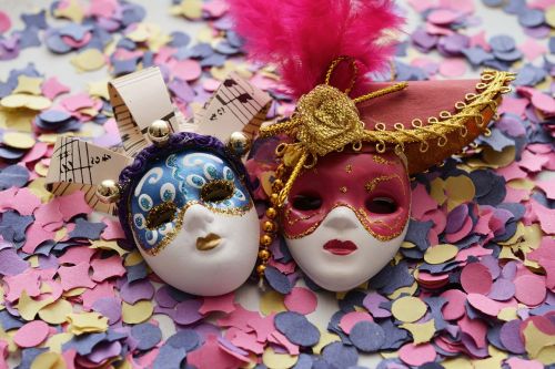 mask carnival confetti