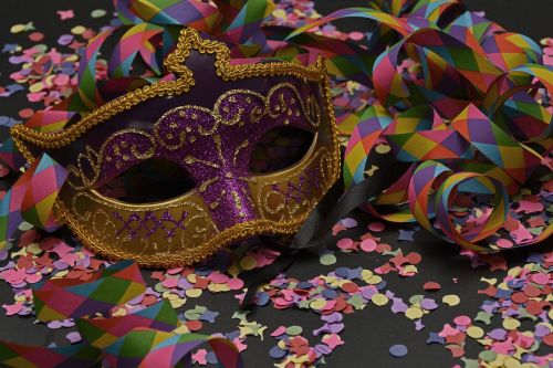 mask carnival confetti