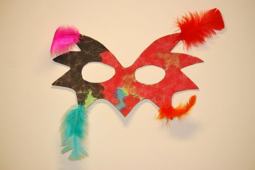 mask plumes carnival