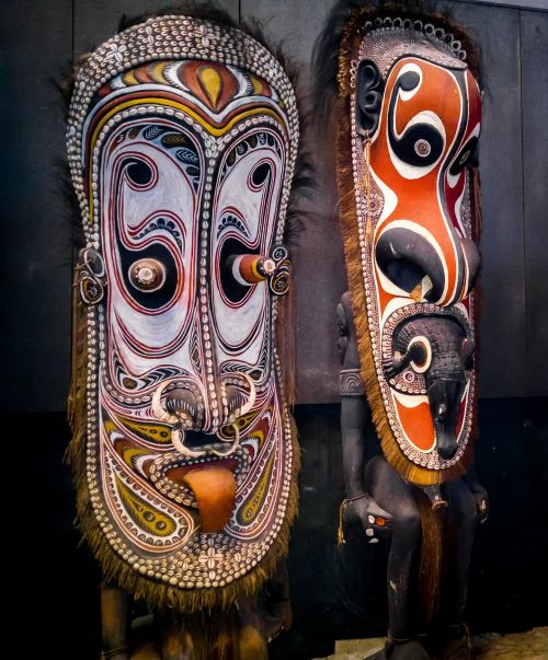 mask papua new guinea sculptures
