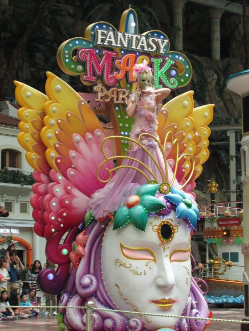 mask venetian float
