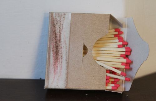 matchbox matches fire