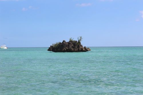 mauritius island sea