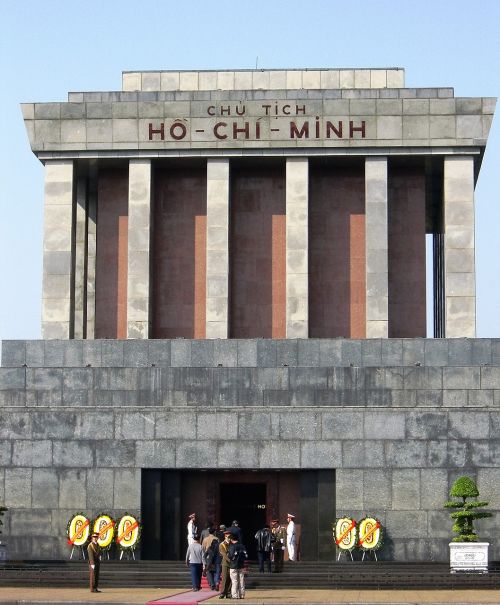 mausoleum grave hanoi