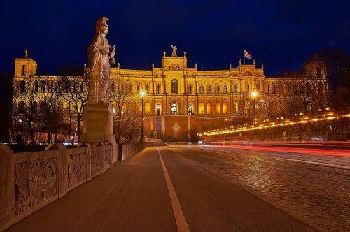 maximilianeum munich light trail