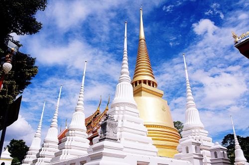 measure pagoda thailand temple