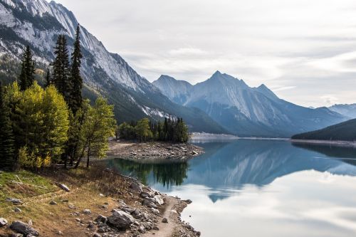 medicine lake jasper alberta