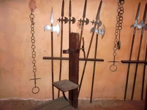 medieval torture chains
