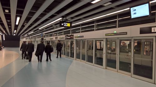 metro station barcelona