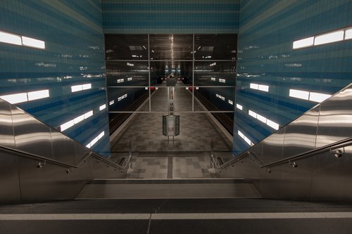 metro  hamburg  architecture