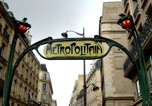 metro paris metro entrance