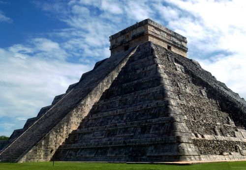 mexico pyramid chichen itza