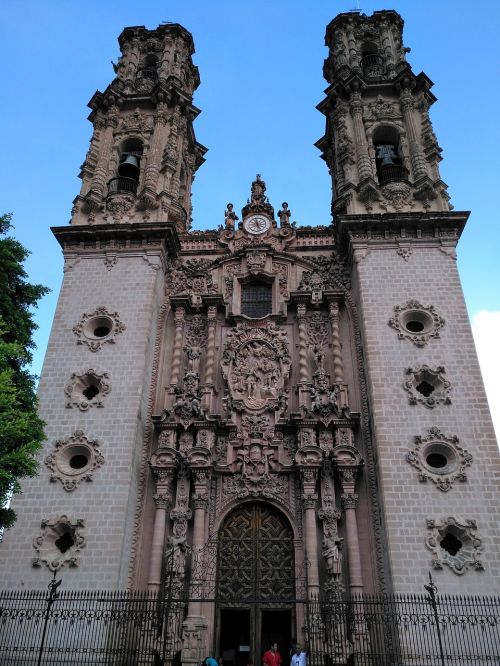 mexico taxco church