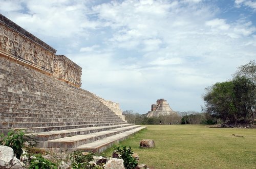 mexico  uxmal  pyramid