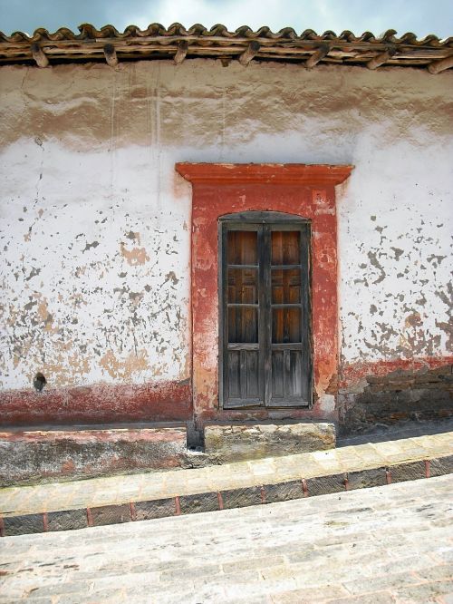mexico door old