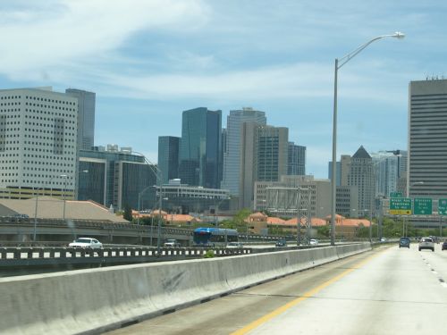 miami skyline building