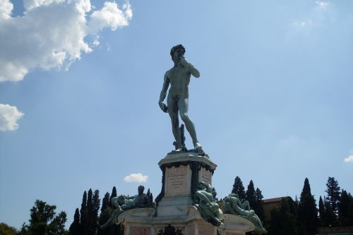 michelangelo statue florence