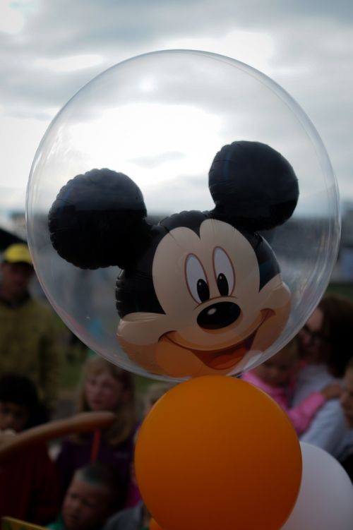 mickey mouse balloon helium