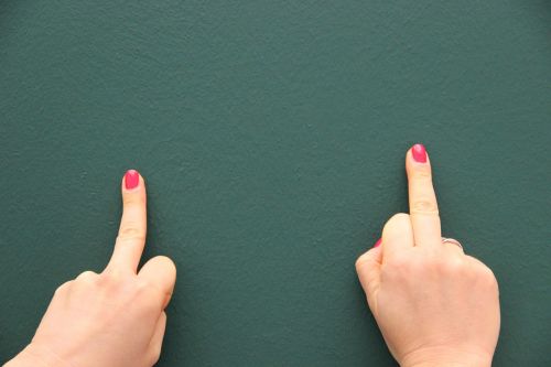 middle finger background green