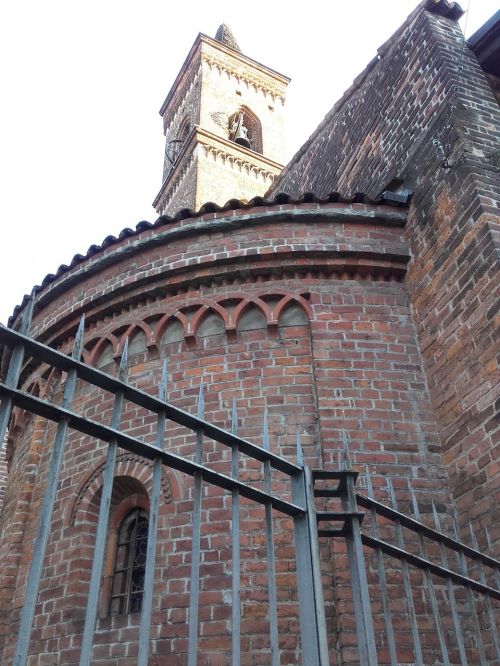 milan church gothic