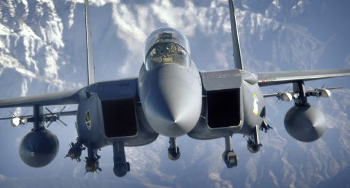 military jet f-15 strike eagle