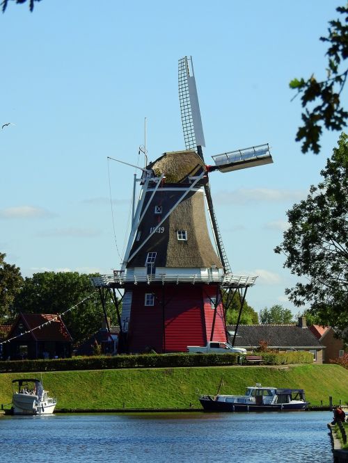 mill windmill building