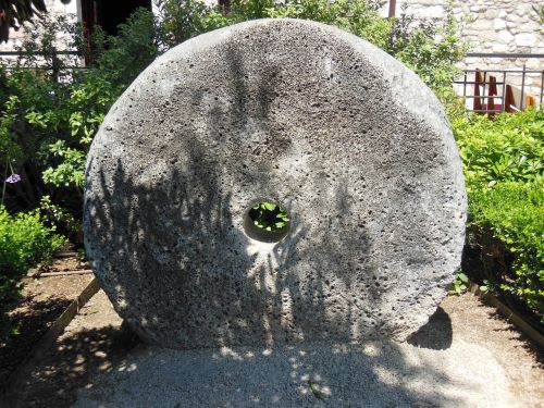 millstone stone croatia