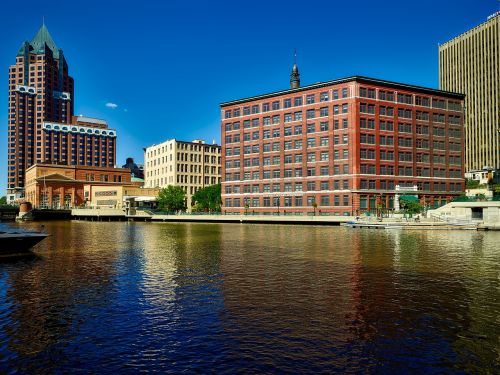 milwaukee wisconsin river