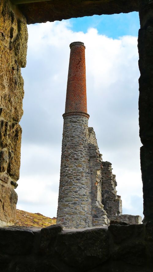 mine tower cornwall mine