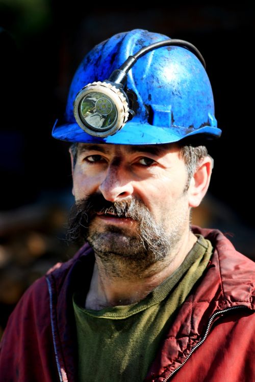 miner helmets worker